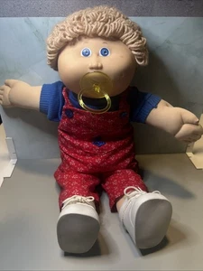 Cabbage Patch Kids Doll Blonde Curly Hair Blue Eyes Pacifier 1982 excellent cond - Picture 1 of 10