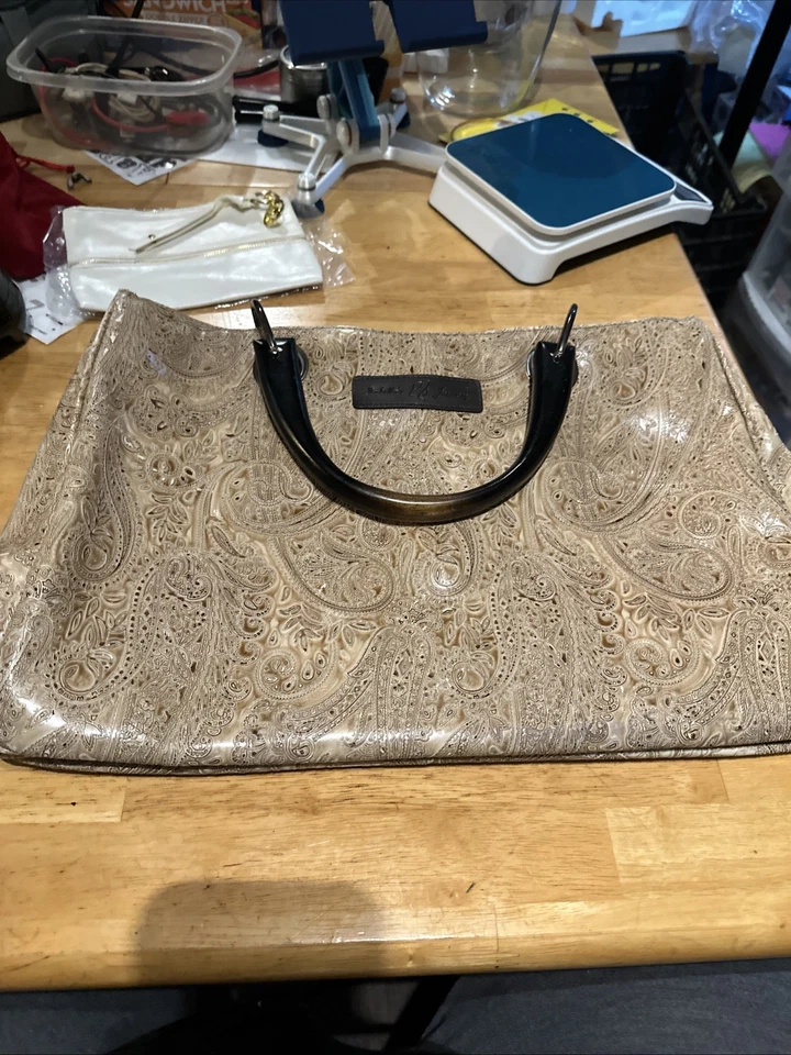 Bolso de Mano Isabella's Journey Tapiz Color Marrón/CreM con Asas de Madera Foto 1 de 4