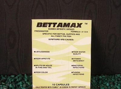 Aquatronics Bettamax Specific for Bettas, Guppies and All Fancy 50 capsules USA - Image 1 of 2