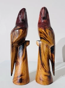 Vintage Pair of Wooden Hand Carved Parrot Bird Sculptures Statues Kiln Dried - Picture 1 of 3
