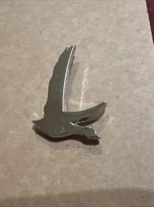Seagull Pin Flying Bird - Picture 1 of 3