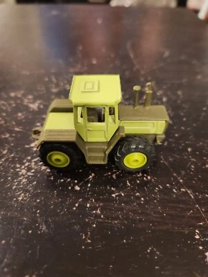 Matchbox MB-Trac 1600 Turbo Mercedes Benz Green Tractor 1/64 1:77 1990 - Image 1 of 4