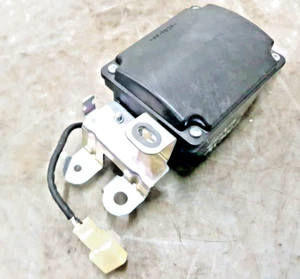 ALTAVOZ DE CONTROL DE SONIDO ACTIVO HÍBRIDO LEXUS NX300H 2014 - 2021 2.5 86150-78070 - Imagen 1 de 7