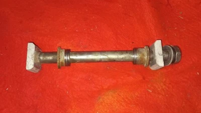 ATK 490 1999 espaciadores de eje trasero y bloques de ajuste Foto 1 de 2