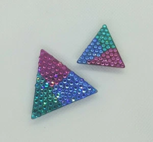Juego de imanes de diseño triángulo hecho con cristales genuinos de Swarovski triángulo 1 5/8 - Imagen 1 de 1
