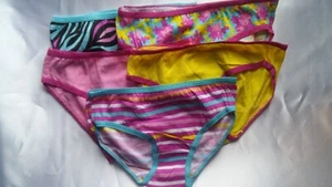 Girls 5pr Panties by Chili Peppers, Size 10/12 (Cross Posted) - Picture 1 of 6