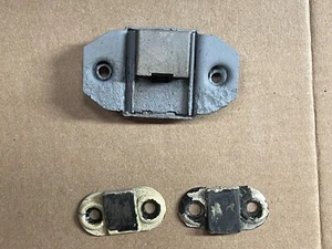 1968 GTX b-body Coronet Convertible door anti sag spring loaded wedge + plastic - Picture 1 of 12