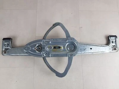 FORD FOCUS MK2 04-11 FRONT PASSENGER N/S ELECTRIC WINDOW REGULATOR 3M51R23201-BG - Image 1 of 4