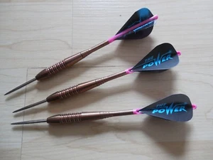 Unicorn Steeldarts Phase5 Rosso Phil Taylor Word Champion 2013 - Bild 1 von 2
