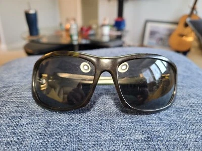 Oakley Disobey Sunglasses Womens Green 05-322 Size 57 Well Worn - Image 1 of 4