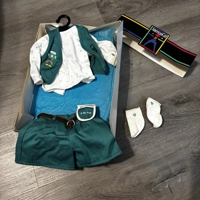 Conjunto de uniforme Pleasant Company American Girl Scout 1996 y mocasines Foto 1 de 4