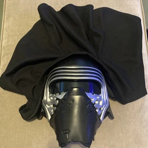 Star Wars Kylie Ten Kapuzenhelm Voice Changing Sprechender Helm Schwarz - Bild 1 von 6