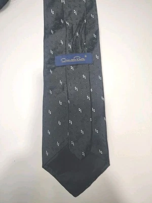 Elegante corbata Oscar De La Renta de seda negra elegante con clase para hombre  Foto 1 de 4