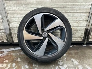 Llantas de Aleación Para VOLKSWAGEN Polo 6° Serie 2G0601025AB (17>) - Imagen 1 de 9
