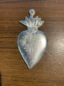 Pot Metal Mexican Sacred Heart Milagro 2.25" by 4.5" - Made in Mexico - Nice! - Picture 1 of 2