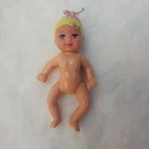 Barbie Krissy Baby Doll from Layette 1999 Light Pink Bow Strung Poseable 2.5" - Picture 1 of 5