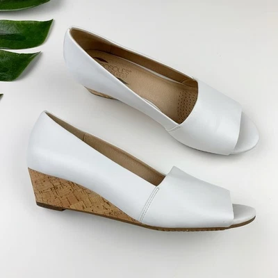 Aerosoles Heelrest Application Wedge Heels Slip On White Leather Women's 9 - Image 1 of 4
