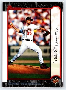 1999 Bowman #60 Mike Mussina - Picture 1 of 2