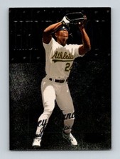 1999 Metal Universe #122 Rickey Henderson