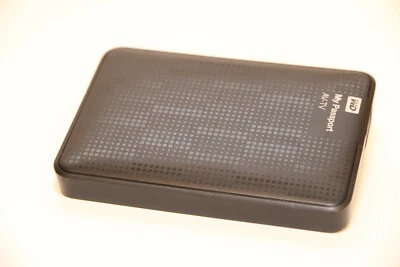 Western Digital WD My Passport AV-TV Portable External USB HDD Hard Drive 500GB - Image 1 of 4