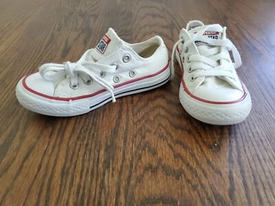 Zapatillas bajas Converse Chuck Taylor All Star blancas rojas niños junior talla 11 Foto 1 de 4
