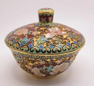 Ciotola piccola vintage cinese Cloisonne Champleve smalto dorato con coperchio - Foto 1 di 10