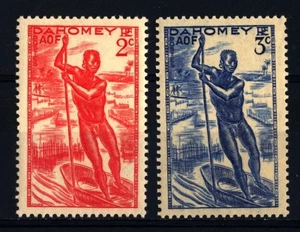 DAHOMEY - 1941 - L'uomo pagaia una canoa - - Picture 1 of 1