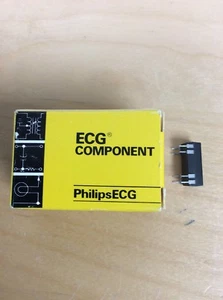 **NEW**  RLYF72A05, REED RELAY, DPST 1 AMP, COIL 5-6 VDC - Picture 1 of 3