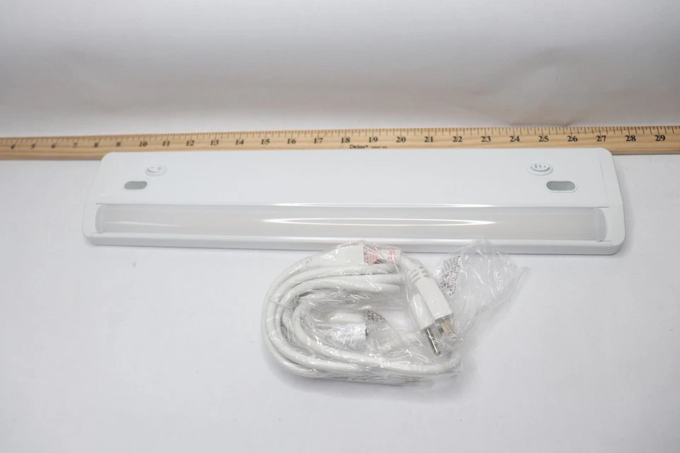 ULTRA PROGRADE ProLink Plug-in 18 in. LED White Under Cabinet Light - Image 1 of 4