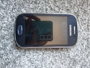 Samsung Galaxy Fame GT-S6810P (Unlocked) S6810 Mobile Phone - Bild 1 von 3