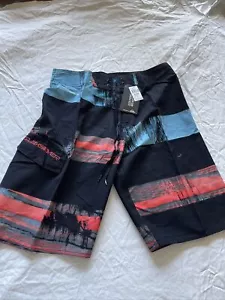 Nuevos pantalones cortos de tabla Quiksilver talla 34 - Imagen 1 de 7