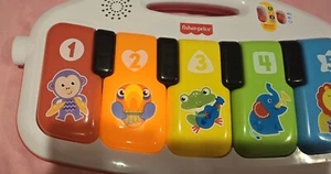 Fisher Price Deluxe Kick and Play Piano Gym Ersatzklavier Keyboard Musik - Bild 1 von 6