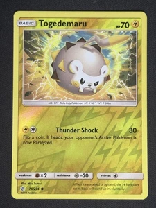 Togedemaru - 74/236 Holograma Inverso SM - Tarjeta Pokémon Eclipse Cósmico Juego de cartas coleccionables - Imagen 1 de 2