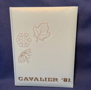 Quartz Hill High School Cavalier 1981 Yearbook Quartz Hills California - Bild 1 von 7