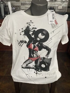 NWT Xochi Los Angeles Sleeve White T-Shirt Size M Women Bikini Record Player - Picture 1 of 4