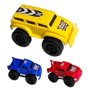 Magnetic Pull-Back Wall Climb Car Climber Floor Racing Car Inertial Wall Toy - Foto 1 di 15