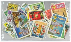 Scouts - 100 Different Thematic Stamps Mint/Used - Picture 1 of 1