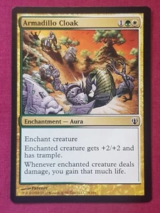 Magic The Gathering ARCHENEMY ARMADILLO CLOAK green/white card MTG - Foto 1 di 2