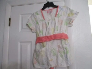 Koi Brand Scrub Top--Size S--White Floral Print--Preowned - Picture 1 of 4