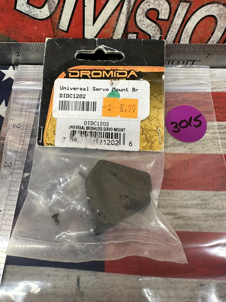 DROMIDA DIDC1202 Universal Servo Mount Bracket - Image 1 of 4