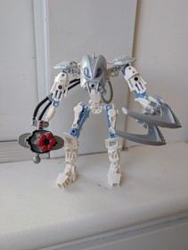 Lego Bionicle Toa Mahri Toa Matoro (8915)  100% Complete