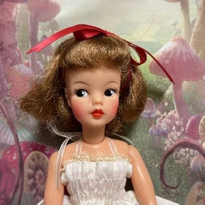 Vintage Tammy Doll - Beautiful Brown Hair, Made in USA - Picture 1 of 10