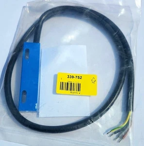 Interruptor de proximidad rectangular RS PRO, CO, 400V, 2A - Imagen 1 de 1