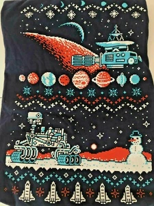 Retro 8 Bit Pixel Art XL COOL Holiday Sweater T-Shirt NEU Loot Crate Exclusive - Bild 1 von 2