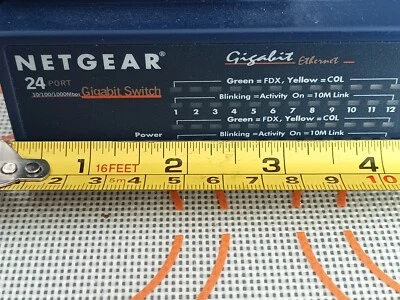 Netgear GS524T 24-Port 10/100/1000 Mbps Gigabit Ethernet Switch - Image 1 of 4