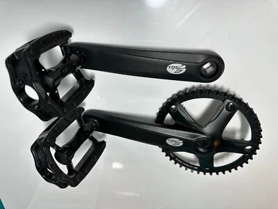 Juego de bielas cónicas cuadradas Gates Carbon Drive 46T 170 mm negras Foto 1 de 3