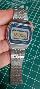 Raro (1978) Vintage Casio CASIOTRON 81CS-36 LCD Watch Japan *Spare Parts Fix* - Foto 1 di 11
