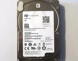 Seagate ST4000LM016 1N2170-567 0003 WU (W801) 2.5" 4TB Sata HDD 07SEP2016 China - Picture 1 of 1