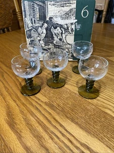 Rosemer German Etch Cocktail Green Stem& Box - Picture 1 of 9