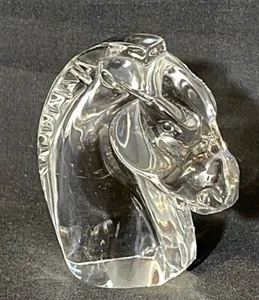 VINTAGE RARE STEUBEN CRYSTAL GLASS HORSE HEAD PAPERWEIGHT SIGNED - Picture 1 of 1